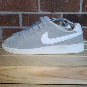 Nike Court Majestic Suede